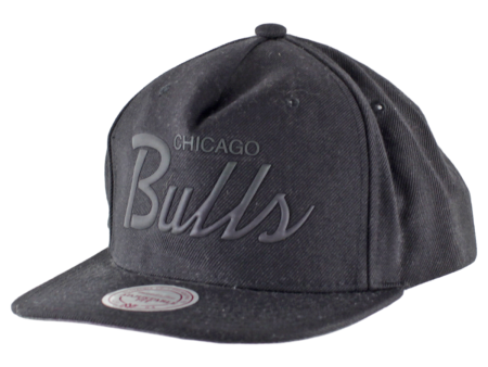 MITCHELL & NESS Chicago Bulls Mens Snapback Cap Black Wool Cheap